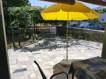 Crikvenica Studio with Kitchenette & Parking