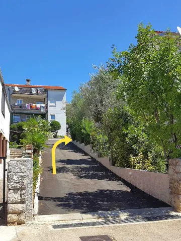 Crikvenica Studio with Kitchenette & Parking