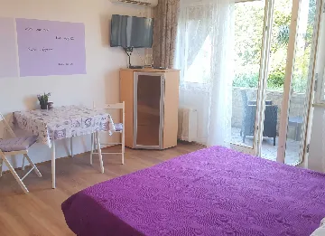 Studio in Crikvenica with Balcony & Parking