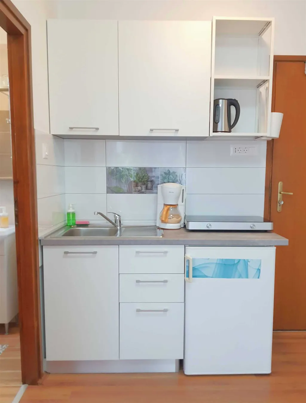 Studio in Crikvenica with Sea View and Parking