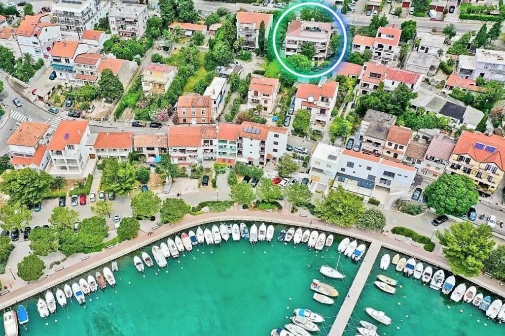 Apartment in Crikvenica with Sea View & Parking