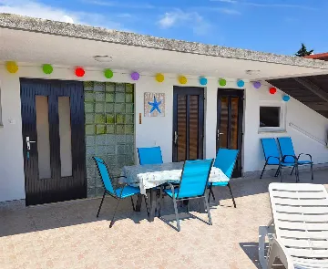 Apartment in Crikvenica with Sea View & Parking