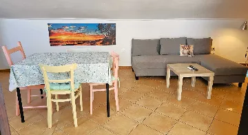 Apartment in Crikvenica with Sea View & Parking