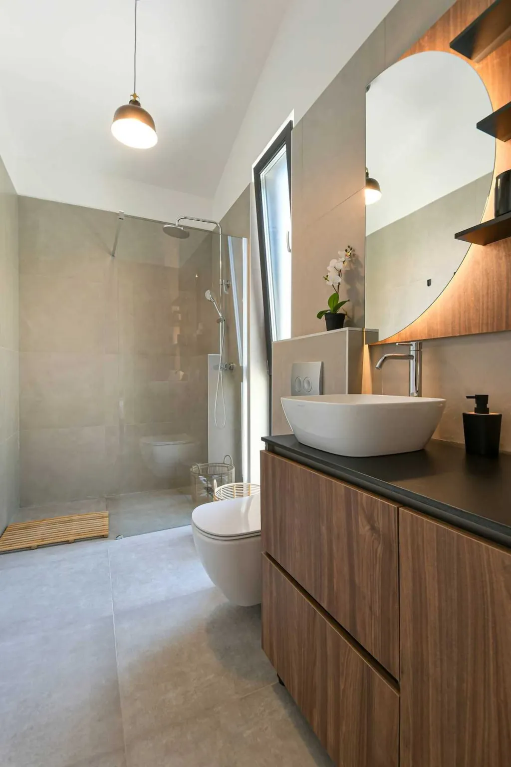 House in Orbani with Private Garden & Pool