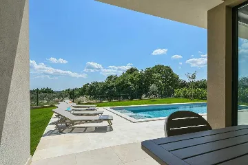 House in Orbani with Private Garden & Pool