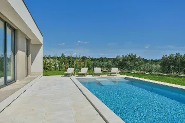 House in Orbani with Private Garden & Pool