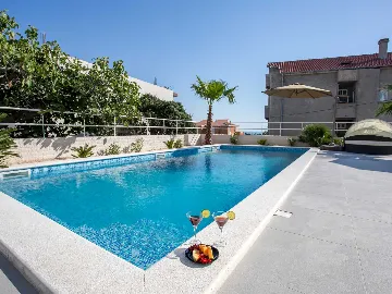 Studio for 2 in Novalja with Private Balcony