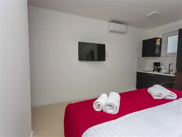 Studio for 2 in Novalja with Private Balcony