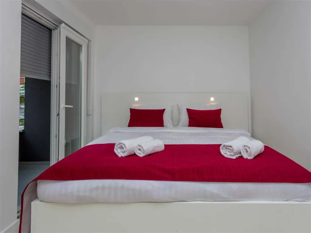 Studio for 2 in Novalja with Private Balcony