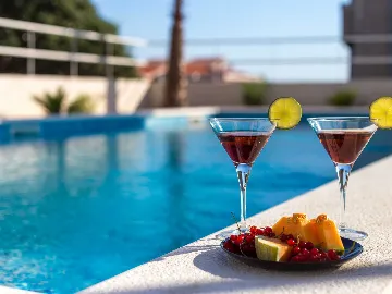 Novalja 1-Bedroom Apartment with Balcony and Pool Access