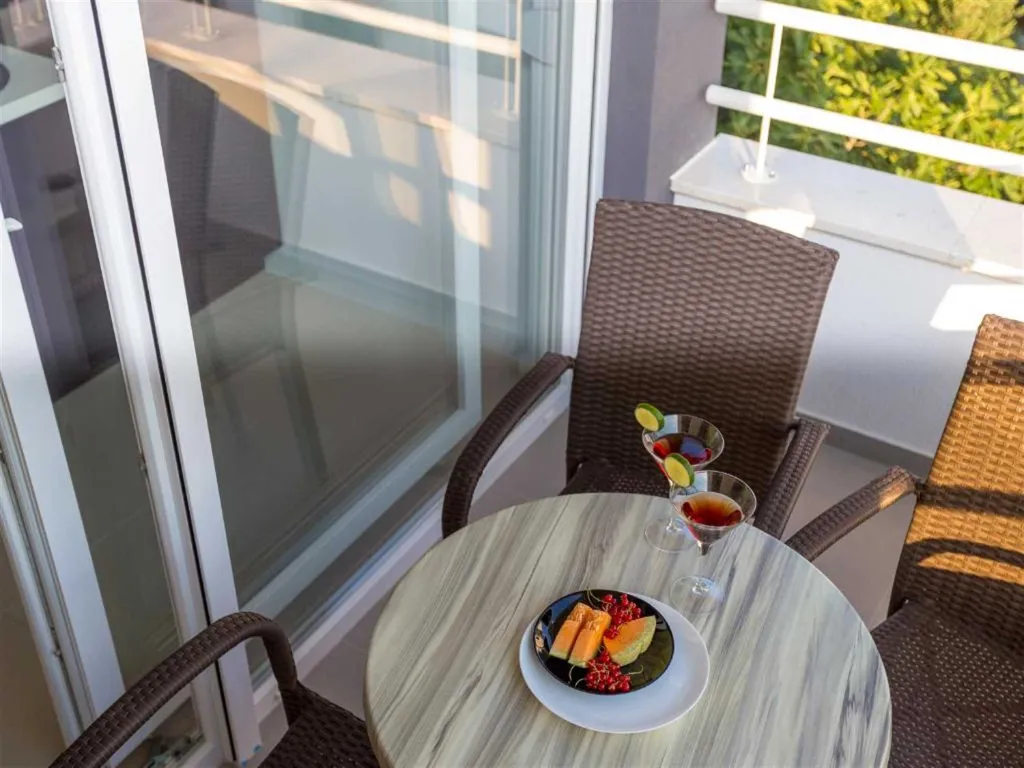 One-Bedroom Apartment with Balcony in Novalja