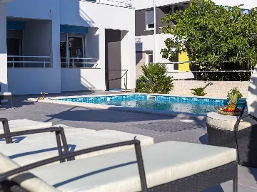 Two-Bedroom Apartment for 6 in Novalja