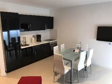 Basement Apartment for 6 Guests in Novalja