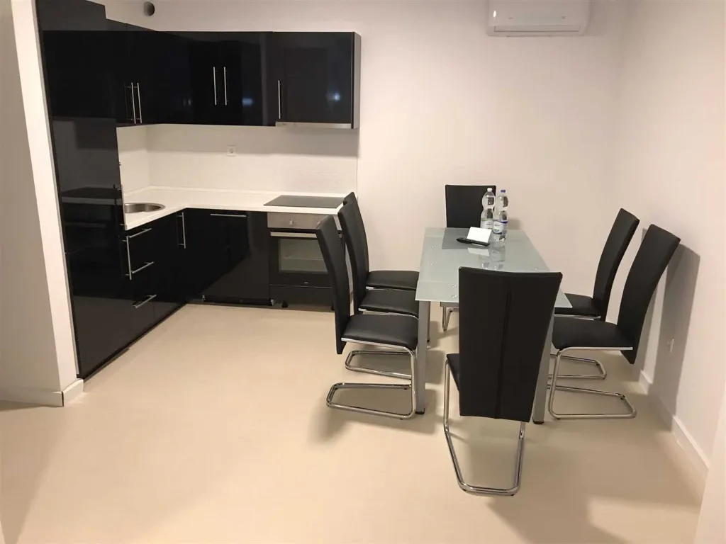Basement Apartment in Novalja for Up to 7