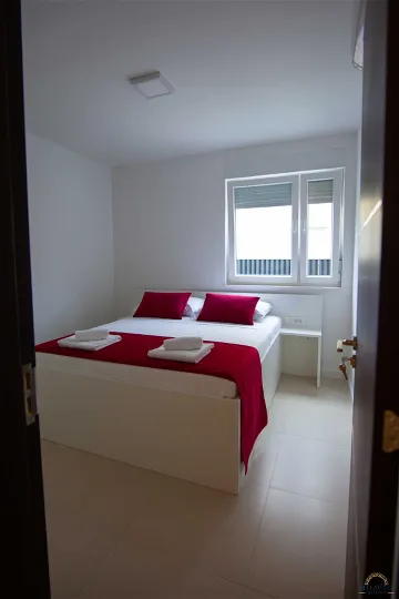 Novalja Two-Bedroom Apartment with Balcony