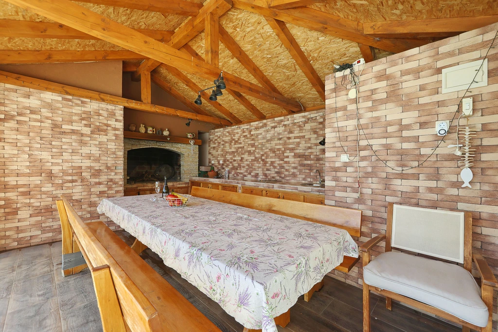Vana, kuća za odmor za obitelji ili grupe s