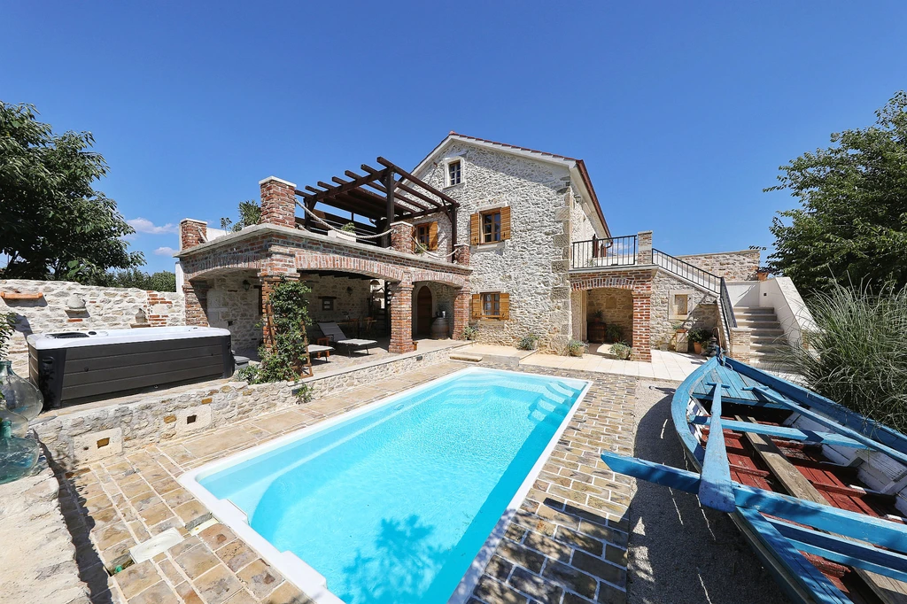 Vila Gland