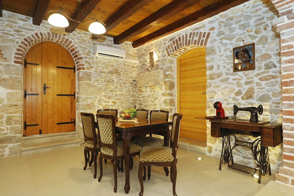 Vila Gland