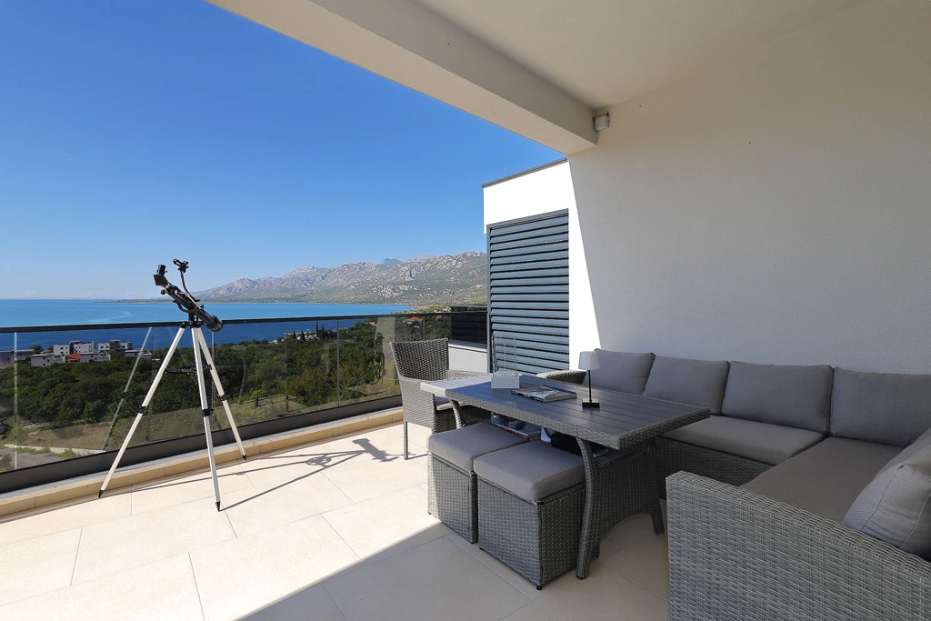 Apartman za odmor s pogledom na zaljev Rovanjska