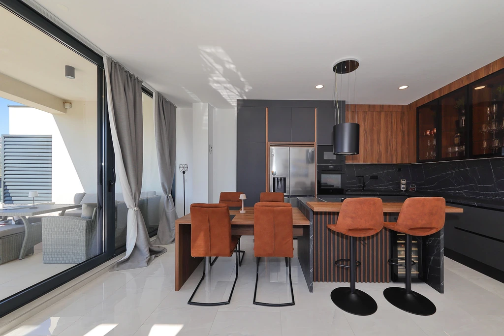 Apartman za odmor s pogledom na zaljev Rovanjska