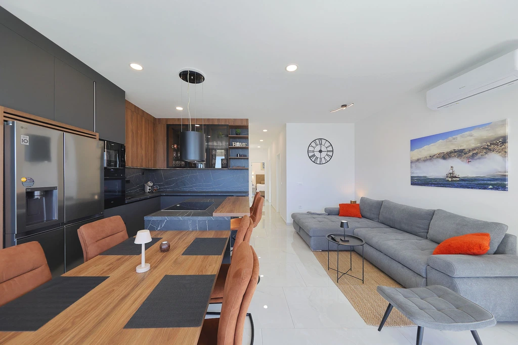 Apartman za odmor s pogledom na zaljev Rovanjska