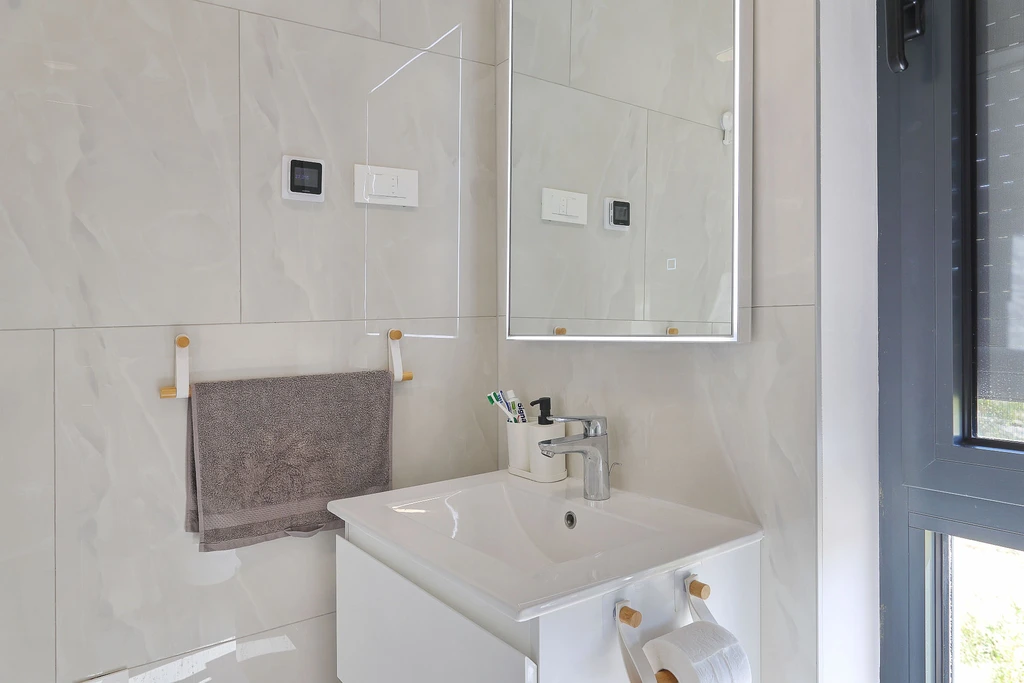 Apartman za odmor s pogledom na zaljev Rovanjska