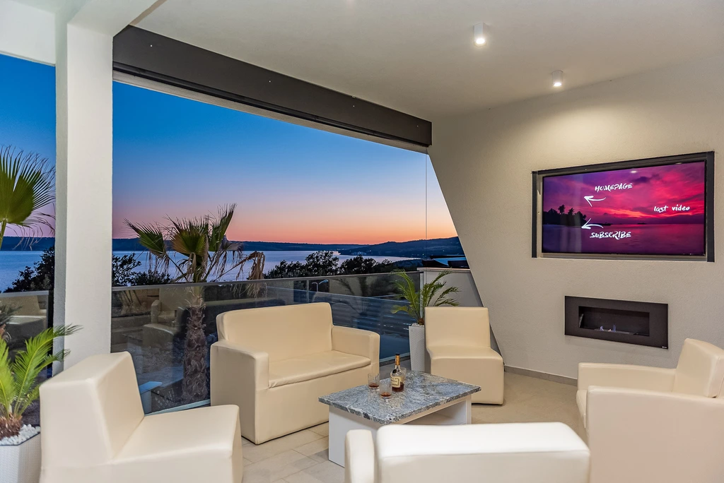 Villa Michelle Maslenica – Infinity & Spa | DalmatienHaus