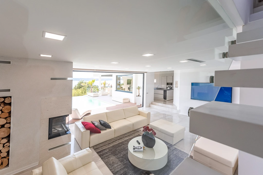 Villa Michelle Maslenica – Infinity & Spa | DalmatienHaus