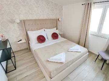 2-Bedroom Apartment in Vir for Up to 6 Guests