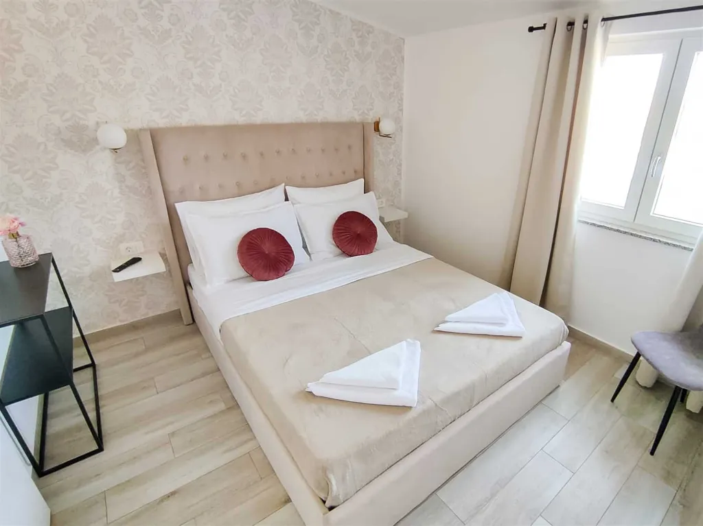 2-Bedroom Apartment in Vir for Up to 6 Guests