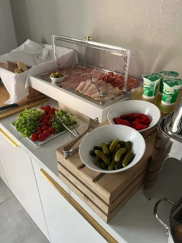 2-Bedroom Apartment in Vir for Up to 6 Guests