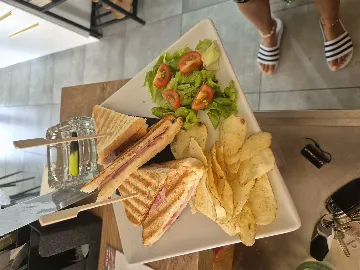 2-Bedroom Apartment in Vir for Up to 6 Guests