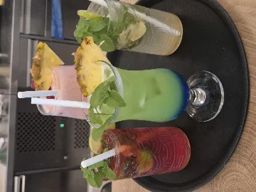 Sea-View 2-Bedroom Apartment in Vir