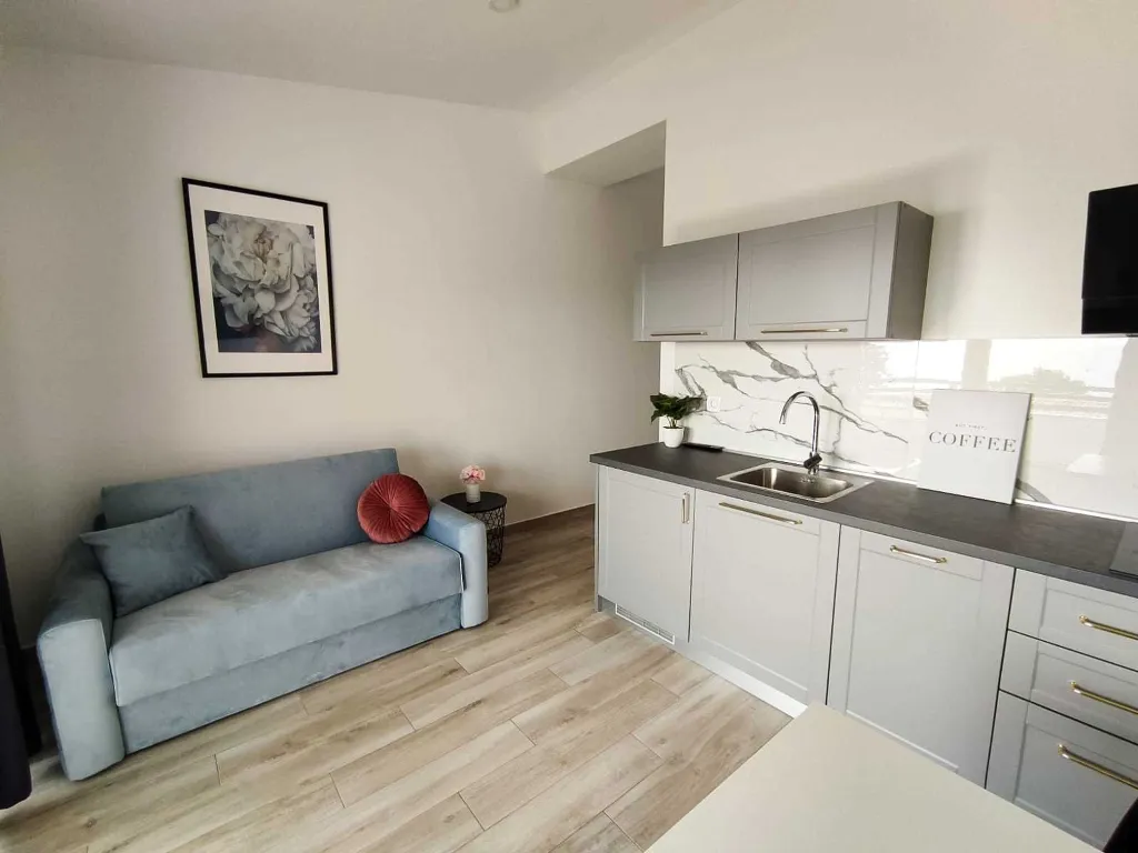 Sea View Apartment in Vir for 4–5 Guests