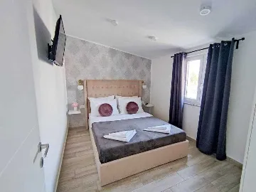 2-Bedroom Apartment with 2 Balconies in Vir