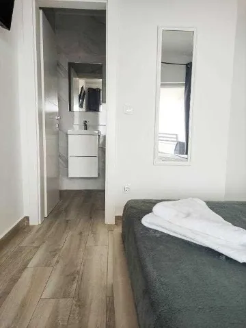 2-Bedroom Apartment with 2 Balconies in Vir