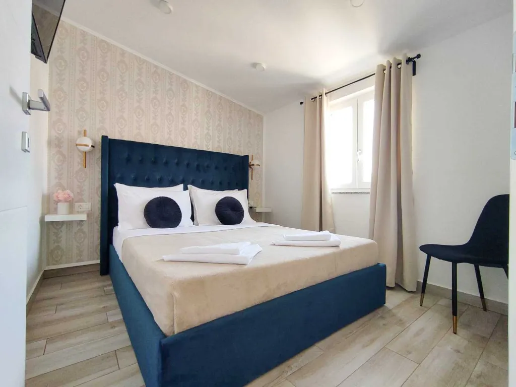 One-Bedroom Apartment with Sea View in Vir