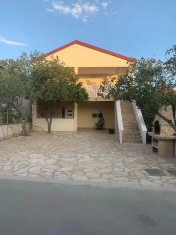 2-Bedroom Apartment in Vir, Croatia