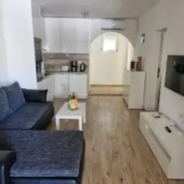 2-Bedroom Apartment in Vir, Croatia