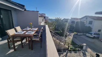 Apartment in Vir for 4–6 Guests