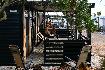 2-Bedroom Mobile Home in Vir, Croatia (Sleeps 5)