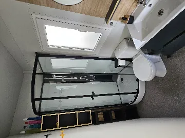 2-Bedroom Mobile Home in Vir, Croatia (Sleeps 5)