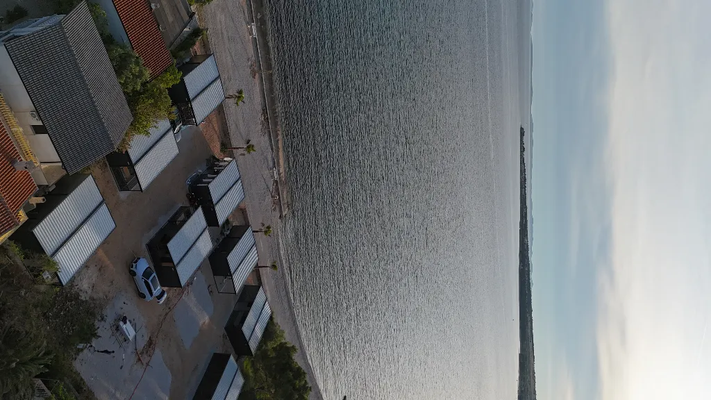 2-Bedroom Mobile Home in Vir, Croatia (Sleeps 5)