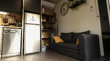 2-Bedroom Mobile Home in Vir, Croatia (Sleeps 5)