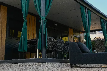 Mobile Home in Drage for Up to 5 Guests