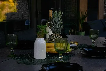 Mobile Home in Drage for Up to 5 Guests