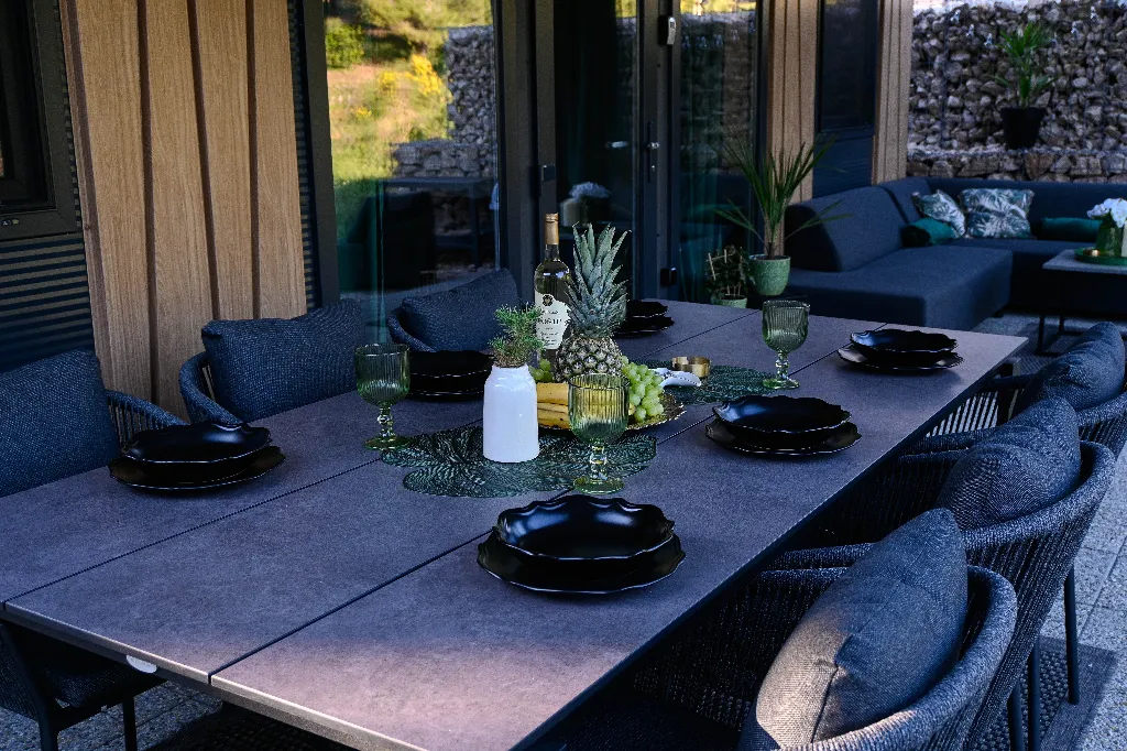 Mobile Home in Drage for Up to 5 Guests