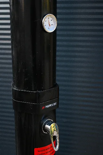 Mobile Home in Drage for Up to 5 Guests