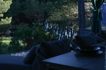 Mobile Home in Drage for Up to 5 Guests