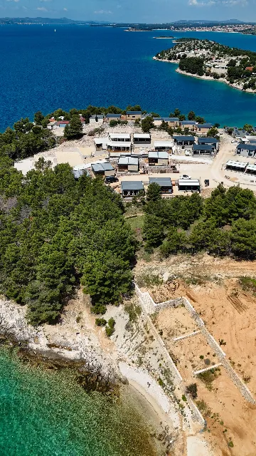 Mobile Home in Drage for Up to 5 Guests